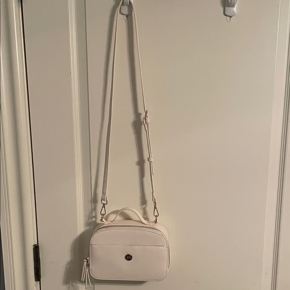 Chic Cream Crossbody Bag